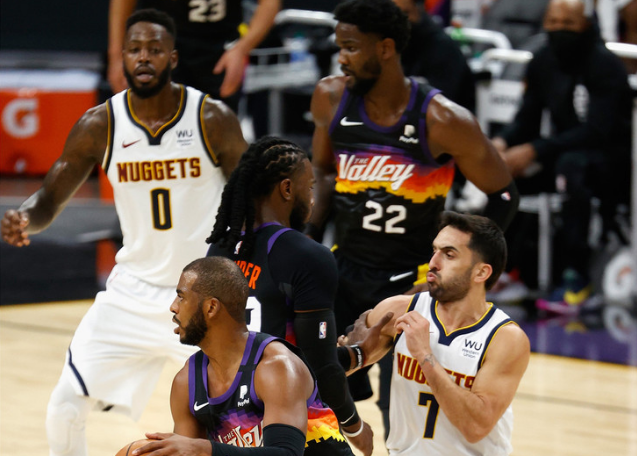 雷霆凭借亚历山大37分统治力，以122比95大胜开拓者，九连胜稳居西部前列。（亚历山大轰37分，雷霆122-95碾压开拓者，豪取九连胜稳居西部前列）