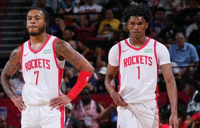 KD：经历这些艰难的比赛，对我们整个团队来说都非常重要（KD：这些艰难的比赛对全队意义重大）